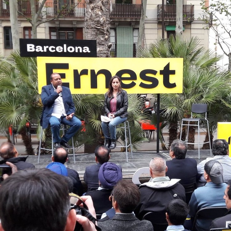 Robert Masih i Marina Gassol a l'acte sobre diversitat cultural